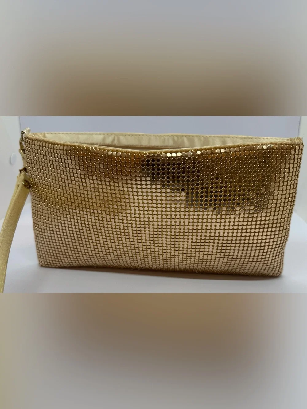 Gold Metal Mesh Evening Clutch Wristlet Y2K Glam Prom Charming Charlie RSVP